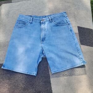 Vintage Wrangler stone wash relaxed fit denim jean shorts / jhorts  size 36